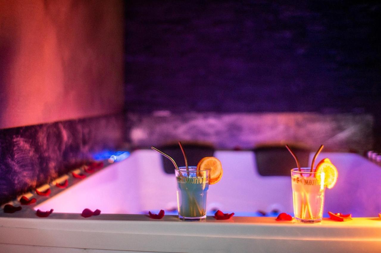 Love Suites & Spa "Le Loft" Avec Jacuzzi Privatif Médis Exteriör bild