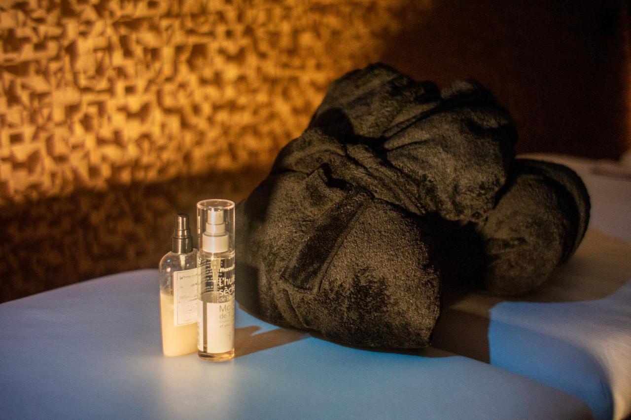 Love Suites & Spa "Le Loft" Avec Jacuzzi Privatif Médis Exteriör bild